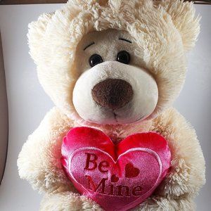 Caltoy plush bear with valentine